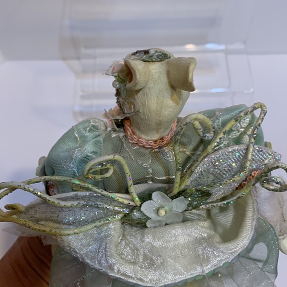 Bunny Katherine’s Collection pastel metallic - Picture 17 of 17